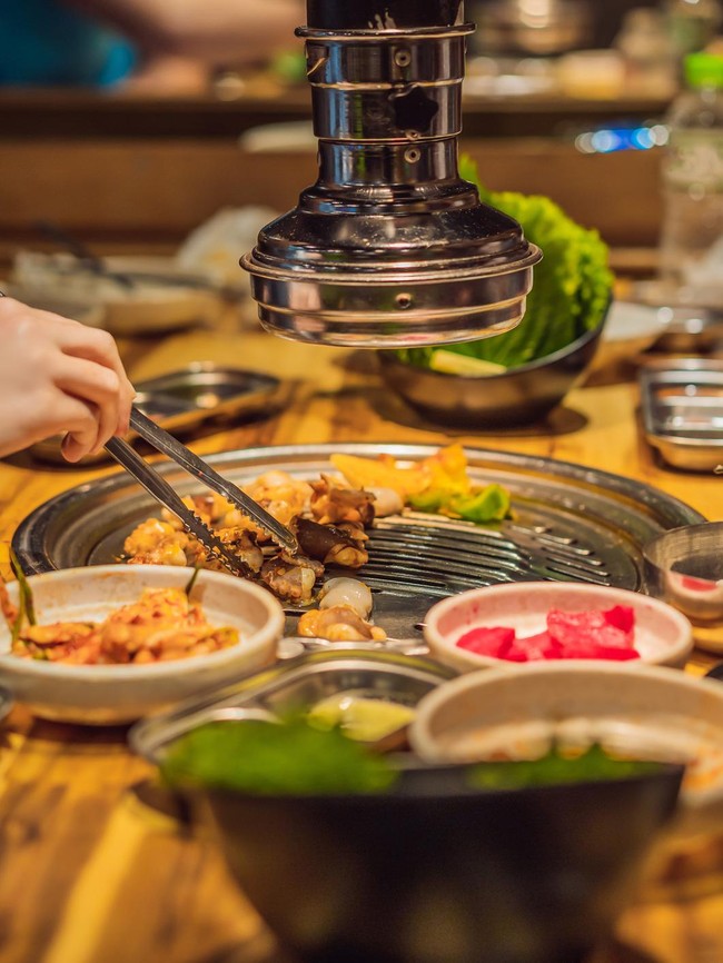 Berencana Bukber All You Can Eat? Ini Tips Biar Tak Berujung Begah-Susah BAB