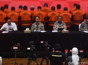KPK Berhentikan Sementara Pegawai Tersangka Pungli Rutan