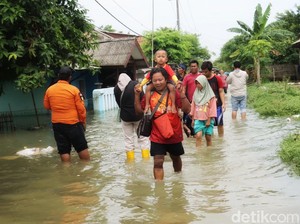 Nelangsa Warga Karawang, Ramadan Kebanjiran