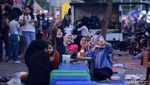 Ngabuburit di Bazar Ramadan Masjid Al Akbar Surabaya