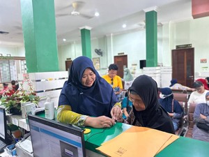 Sistem Fingerprint Permudah Klinik Khusus Mata Ini Layani Peserta JKN