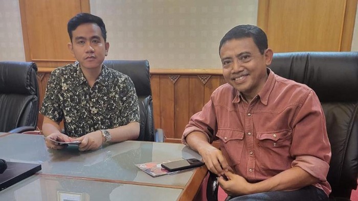 Danar Rahmanto bersama cawapres nomor urut dua Gibran Rakabumbing Raka.