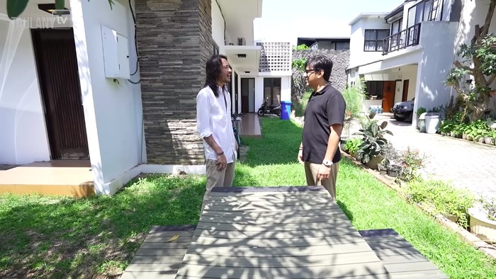 Dapur rumah Ello Dewa 19