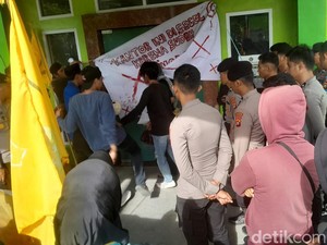 6 Hal Tentang Kakanwil Kemenag Sulbar Diduga Paksa Pegawai Hubungan Badan