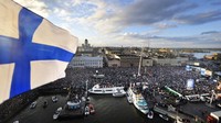 Urutan ketiga Helsinki, Finlandia dengan waktu puasa 17 Jam 9 Menit. AP/Vesa Moilanen