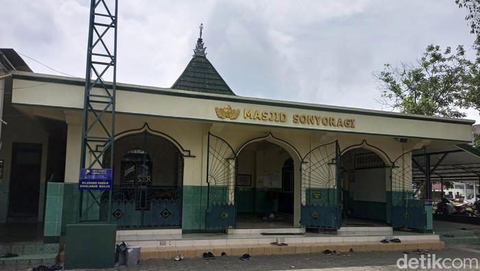 Masjid Sonyoragi Pakualaman Jogja. Masjid ini konon dibangun pada 1920. Foto diambil Kamis (14/3/2024).
