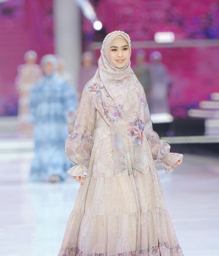 Oki Setiana Dewi