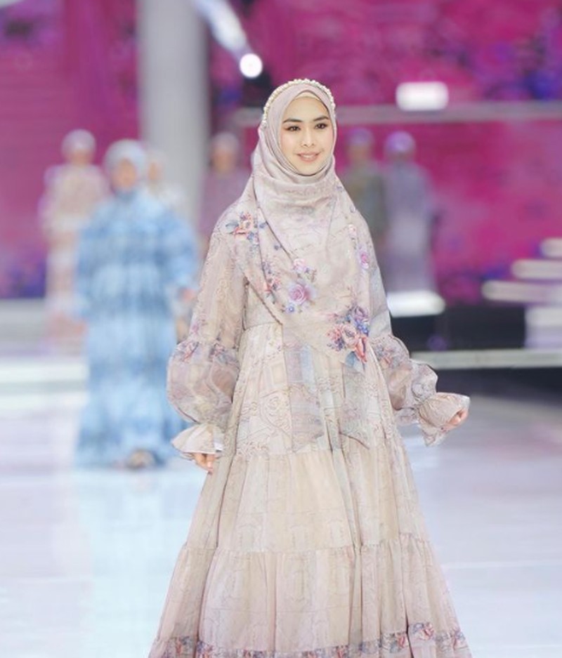 Oki Setiana Dewi