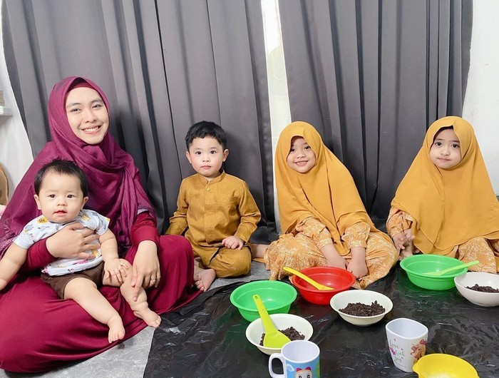 Oki Setiana Dewi