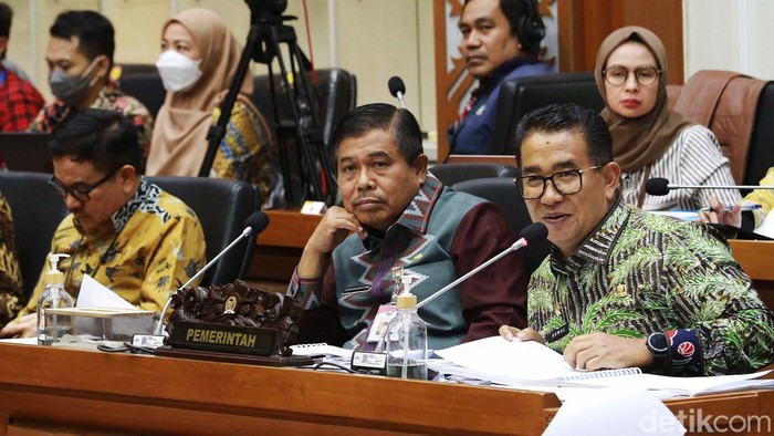 Panja DPR-Pemerintah Godok RUU DKJ Panja DPR dan pemerintah kembali menggodok Rancangan Undang-Undang Daerah Khusus Jakarta hari ini. Rapat berlangsung di Gedung Nusantara I, Senayan, Jakarta.