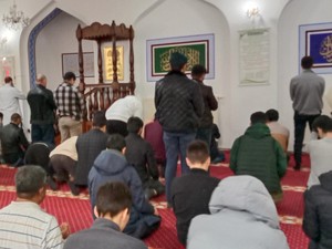 Puasa di Polandia Lintasi 2 Musim, Waktunya Makin Panjang