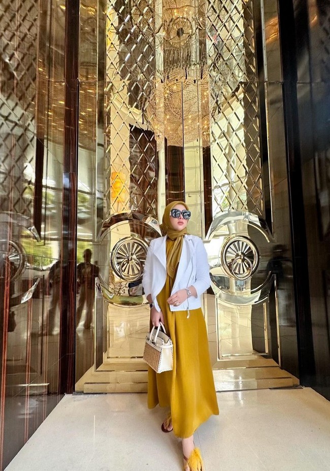 Syahrini dan Reino Barack sudah menjalani bahtera rumah tangga selama 5 tahun. Keduanya menggelar akad nikah di Jepang pada 27 Februari 2019. Foto: Instagram/@princessyahrini