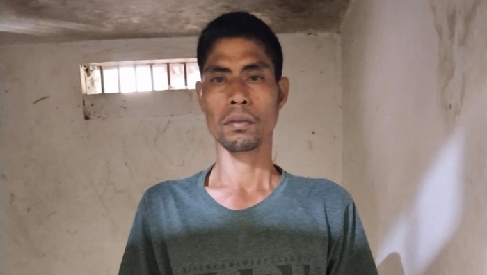 Tampang Dirman Nainggolan warga Tanjab Barat, Jambi yang membunuh kakak kandungnya