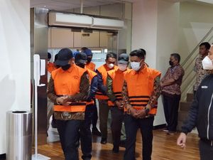 15 Pegawai KPK Jadi Tersangka Pungli Rutan, Pukat UGM: Korupsi Sistemik!