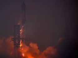 Roket Andalannya Meledak, Elon Musk Tetap Yakin Manusia ke Mars