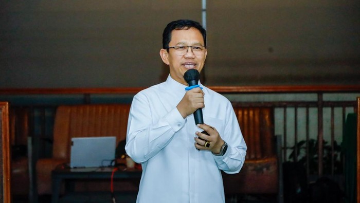 Wakil Ketua MPR RI Amir Uskara