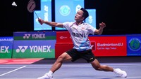 Ginting harus kehilangan gim pertama dari lawannya, 19-21, walaupun mengawali dengan oke. Foto: dok. PP PBSI