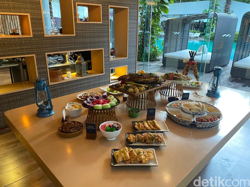 Buka puasa di DoubleTree by Hilton Jakarta