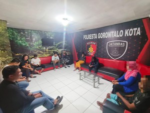 Sanksi 2 Wanita di Gorontalo Diminta Ikut Razia Kendaraan gegara Hina Polantas