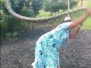 Respons Pencinta Reptil soal Viral Emak-emak Madura Banting Ular