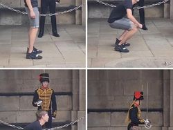 Foto Kelakuan Turis Bikin Tepok Jidat, Ada di Indonesia