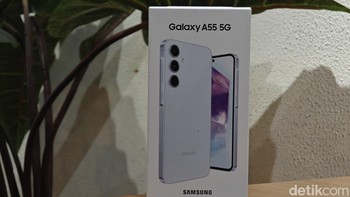 Galaxy A55 resmi dirilis 11 Maret lalu menggantikan Galaxy A54. Foto: Adi Fida Rahman/detikINET