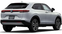 Bagian lampu belakang juga sedikit direvisi dengan dua garis lampu berwarna merah yang bikin tampilan mobil ini jadi semakin ramping. Foto: Dok. Honda