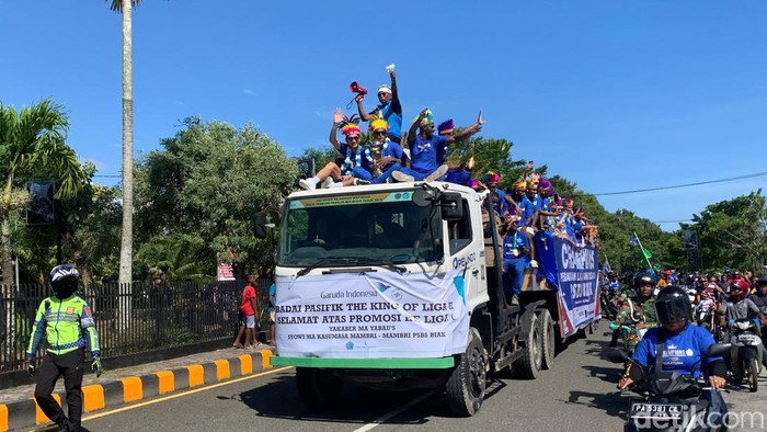 Konvoi juara PSBS Biak. Raymond Latumahina/detikcom