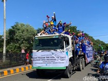 PSBS Biak Konvoi Juara ke Stadion Cenderawasih, Suporter Tumpah Ruah di Jalan