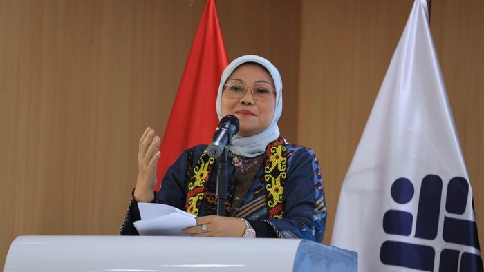 Menaker Ida Fauziyah