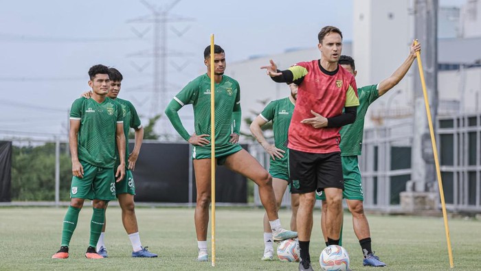 Paul Munster Persebaya