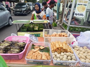Berburu Pempek di Pasar Beduk Palembang Jelang Buka Puasa