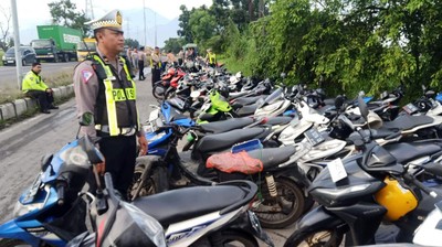Polisi Amankan Ratusan Motor Saat Balap Liar di Sidoarjo