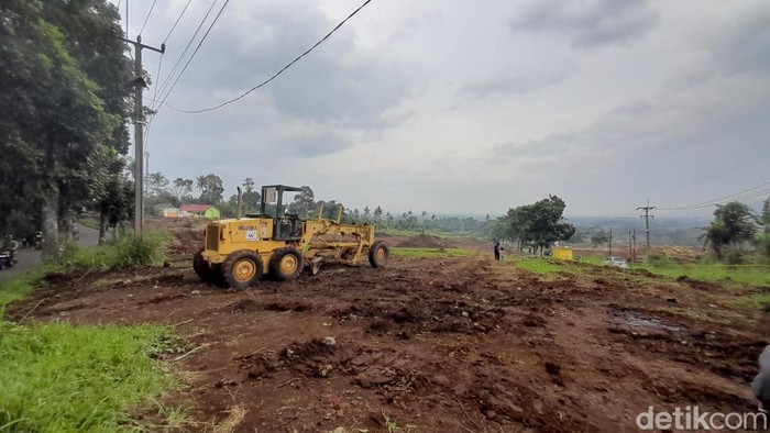 Progres pembangunan Tol Bocimi seksi 3.