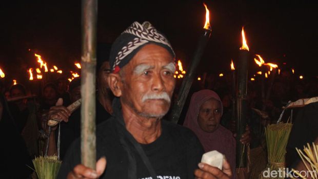 Sedulur Sikep peringati 117 tahun perjuangan Samin Surosentiko, Jumat (15/3/2024).