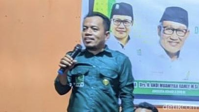 Sekretaris DPC PKB Bone Umardin.