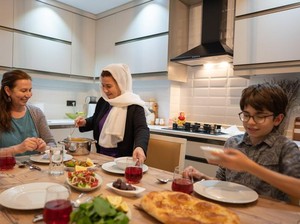 Kenapa Sahur Sangat Dianjurkan Saat Puasa? Ini Penjelasannya