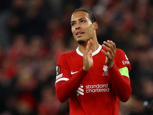 Van Dijk: Tak Ada Gunanya ke Italia Kalau Tak Yakin Bisa Comeback