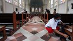 Aksi Bersih-bersih Gereja Jelang Paskah