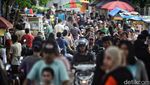 Berburu Takjil Sembari Ngabuburit di Inspeksi Pesanggrahan Jaksel