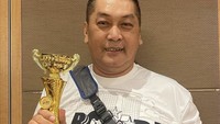 Aktor Donny Kesuma meninggal pada 20 Maret 2024. Sebelum meninggal, Donny yang terlihat masih beraktivitas dilarikan ke rumah sakit pada 16 Maret 2024 karena serangan jantung. Foto: Instagram donnykesumaofficial