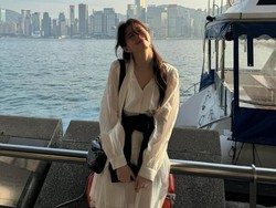 Beda Ekspresi Han So Hee-Ryu Jun Yeol di Bandara Seusai Pulang dari Hawaii