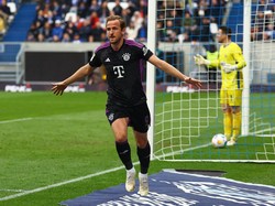 2. Harry Kane- &euro;2.1 juta (Rp 35,8 miliar) per bulan. Foto: REUTERS/Kai Pfaffenbach