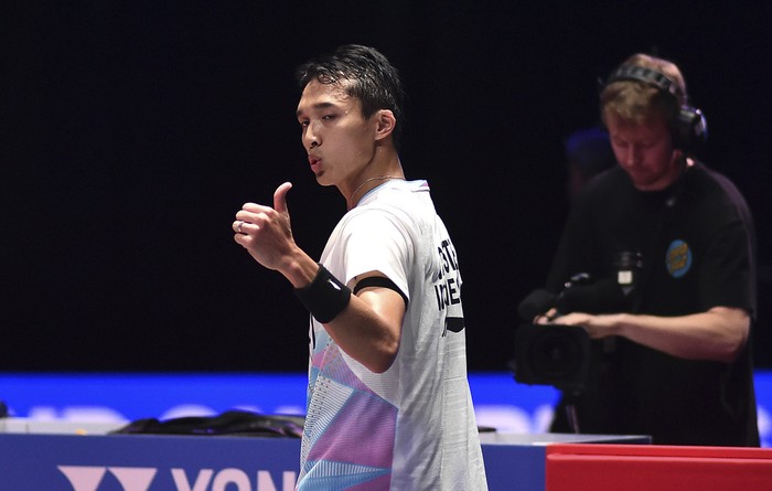 Indonesias Jonatan Christie celebrates after winning the mens singles semi final match against Indias Lakshya Sen at the All England Open Badminton Championships at the Utilita Arena in Birmingham, England, Saturday, March 16, 2024. (AP Photo/Rui Vieira)