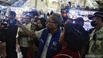Kunjungi ITC Mangga Dua, Mendag Zulhas Borong Pakaian