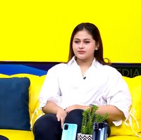 Layla Syafira kerap mendapat pujian netizen di Instagram. Beberapa netizen menuji parasnya yang cantik seperti princess Arab. Foto: Dok. Instagram, YouTube Transmedia