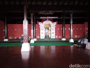 Jadwal Sholat di Cirebon Hari Ini, Sabtu 17 Oktober 2026