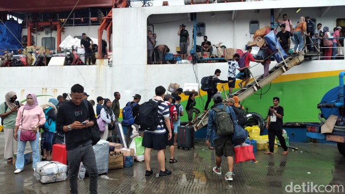 Pelabuhan Kalianget Sumenep