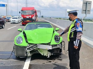 Pelajaran dari Porsche Tabrak Livina di Tol Kejapanan