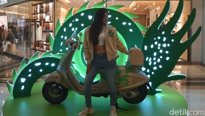 Vespa 946 Dragon